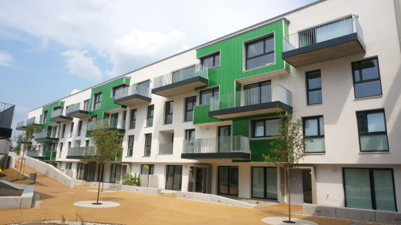 Heizung Mehrfamilienhaus Beispiele Hoval