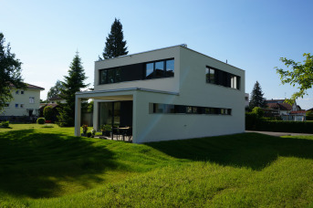 Wärmepumpe, Sonnenkollektoren und eine Komfortlüftung