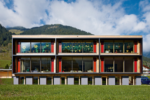 Volksschule & Kindergarten in Brand bei Bludenz, Vorarlberg