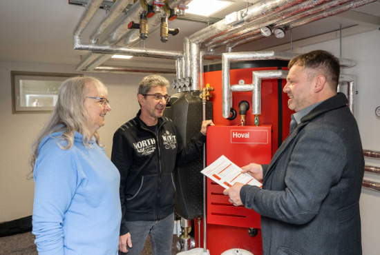 DE_2023_Mainburg_Weigert_Einfamilienhaus_energieeffizient.jpg