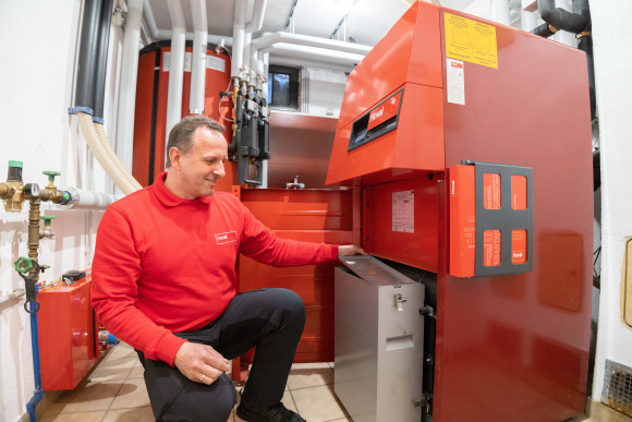 Biomasse Pelletheizung Referenz Hoval